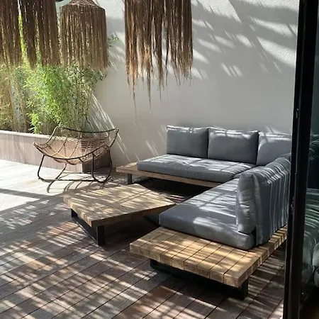 Villa Le Patio Bleu Au Calme, Piscine Chauffee, Centre *